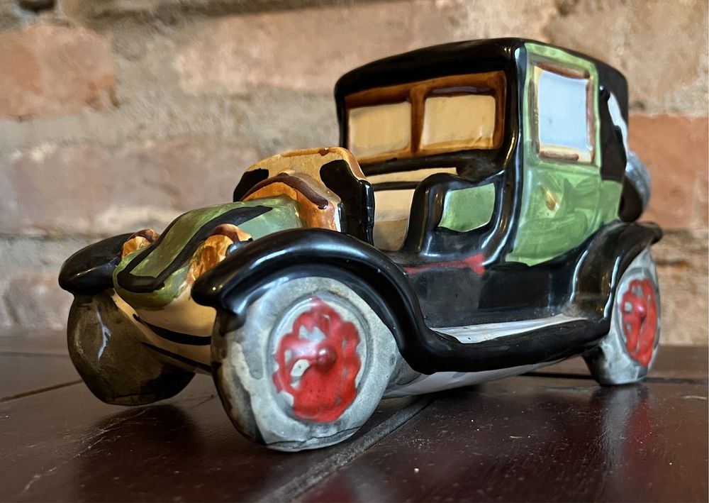 Kolekcjonerska karafka - samochód Renault 1911 Millefiori Cucchi