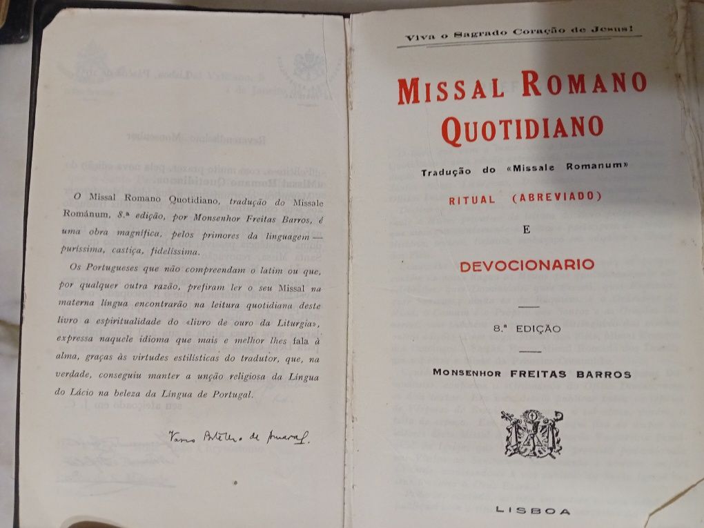 Conjunto de Bíblias/Missais Dominicais Antigos