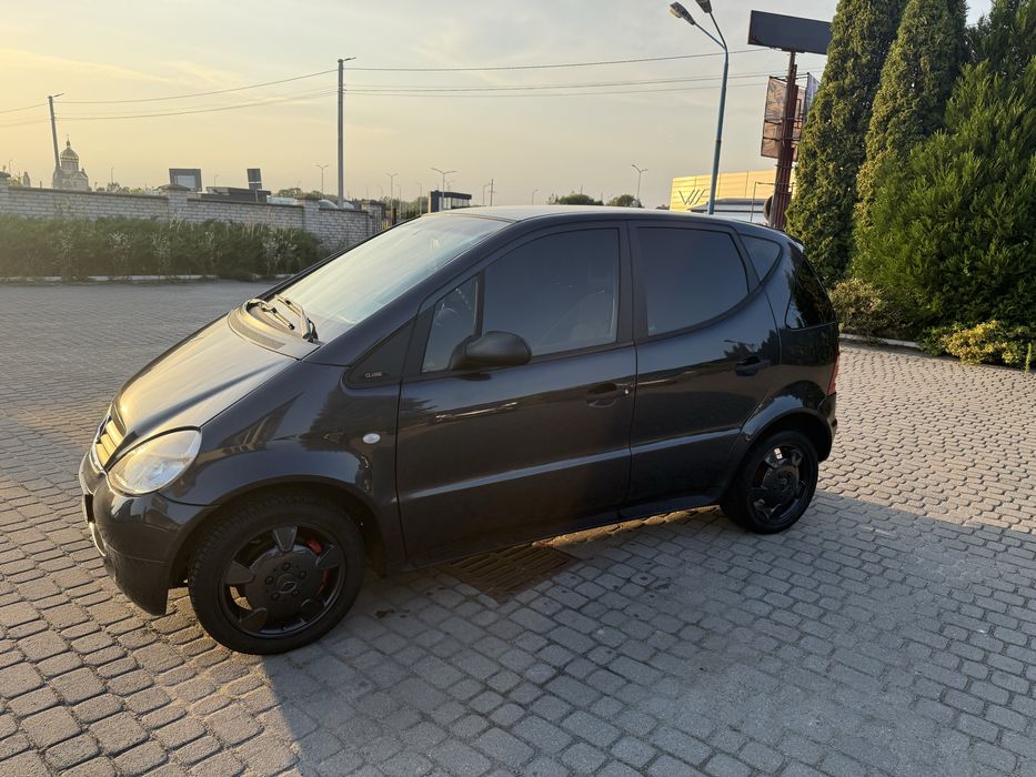 Mercedes-Benz a160