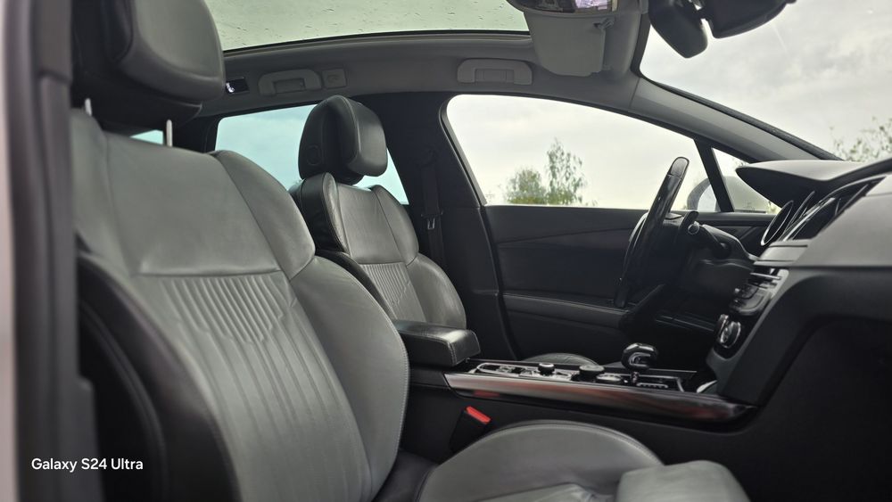 Peogeot 508 RXH Hybrid4 200cv branco pérola