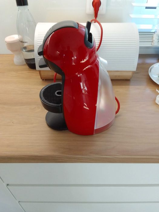 Ekspres Krups do kawy Dolce Gusto  czerwony