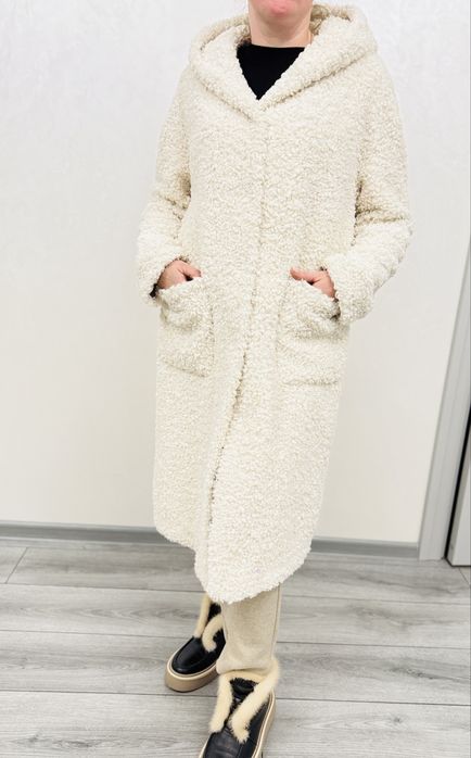 Жіноче пальтішко осінь -весна