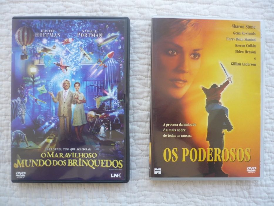 Filmes DVD O maravilhoso mundo dos brinquedos Os poderosos 4€ cada