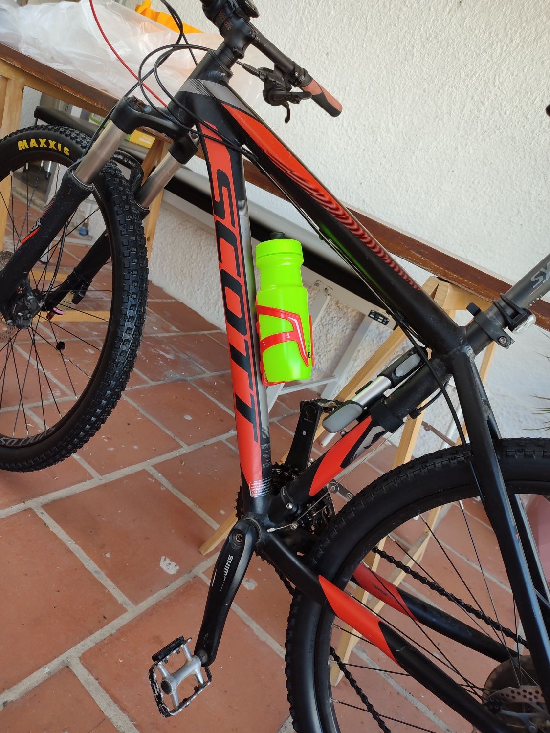 Bicicleta BTT Scott Scale 770 27'5 em bom estado