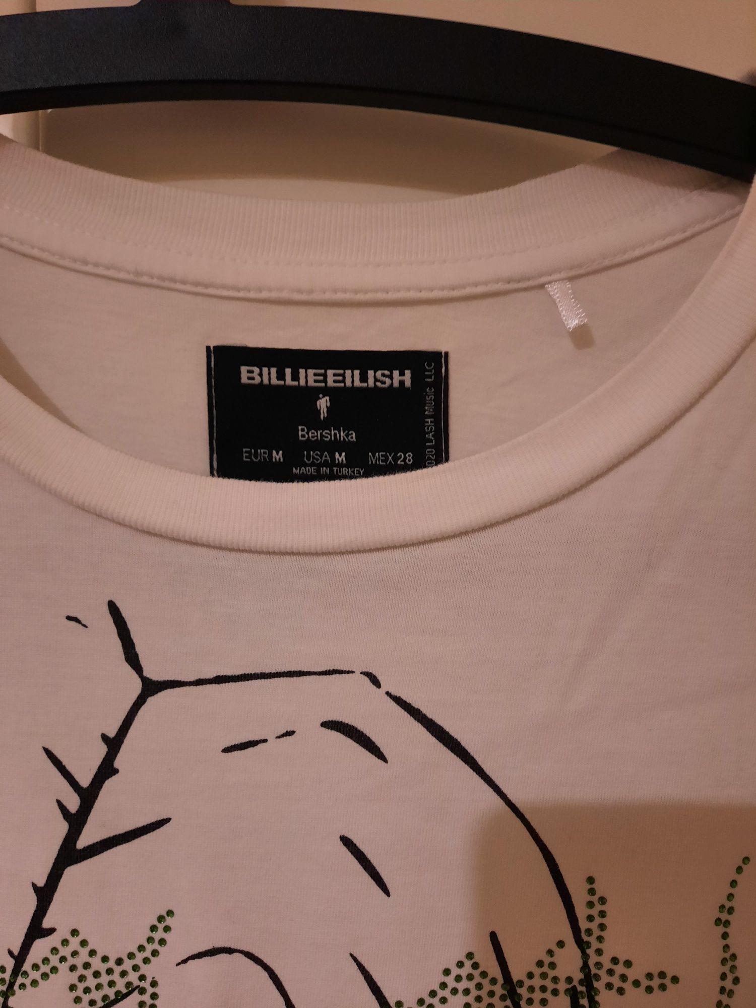T-shirt Bilieeilish M