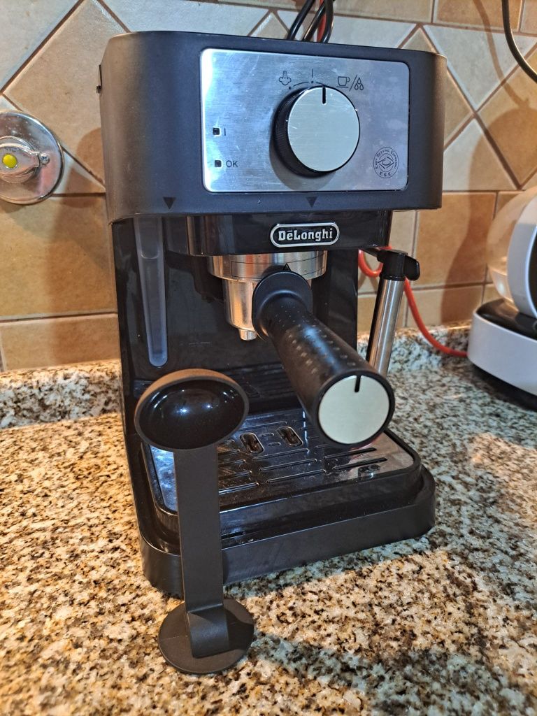 Máquina de café DeLonghi