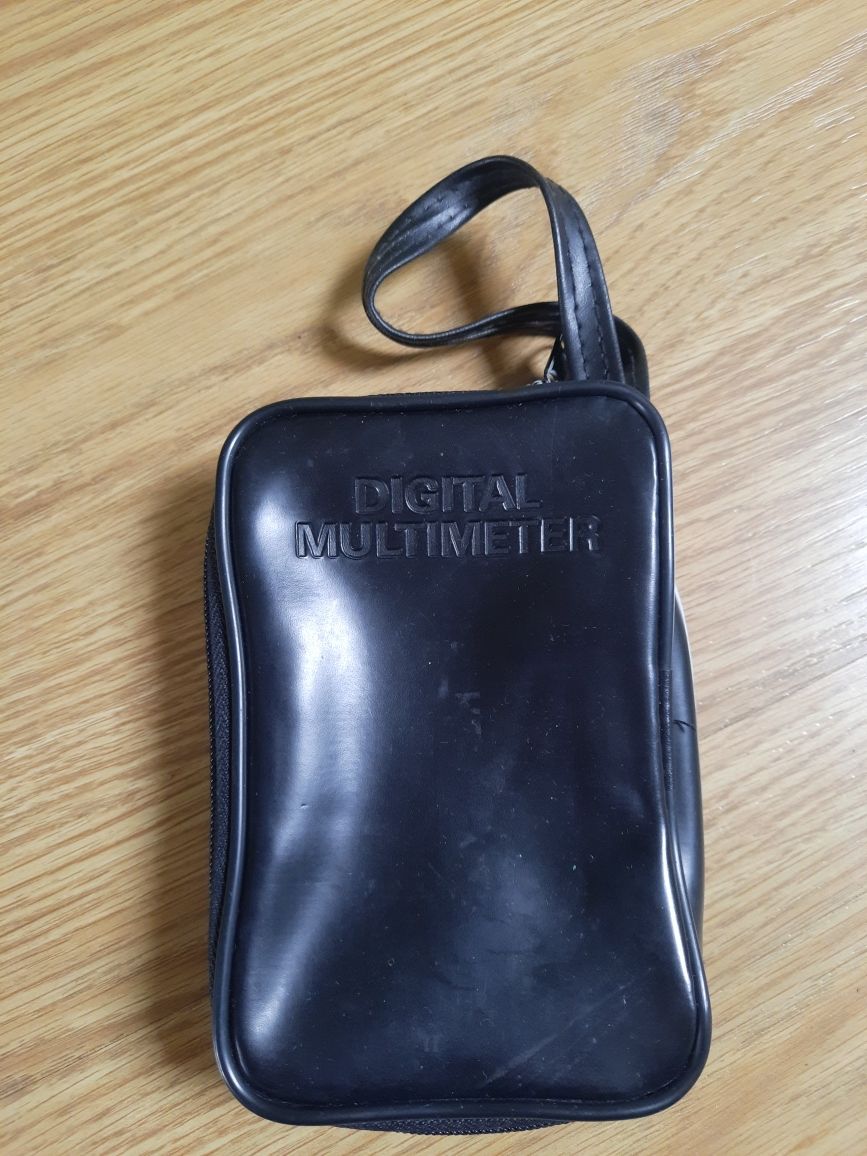 Etui do ręki czarne