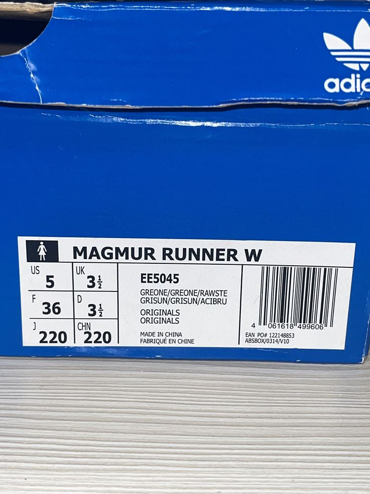 Кросівки жіночі Adidas MAGMUR RUNNER W 36р