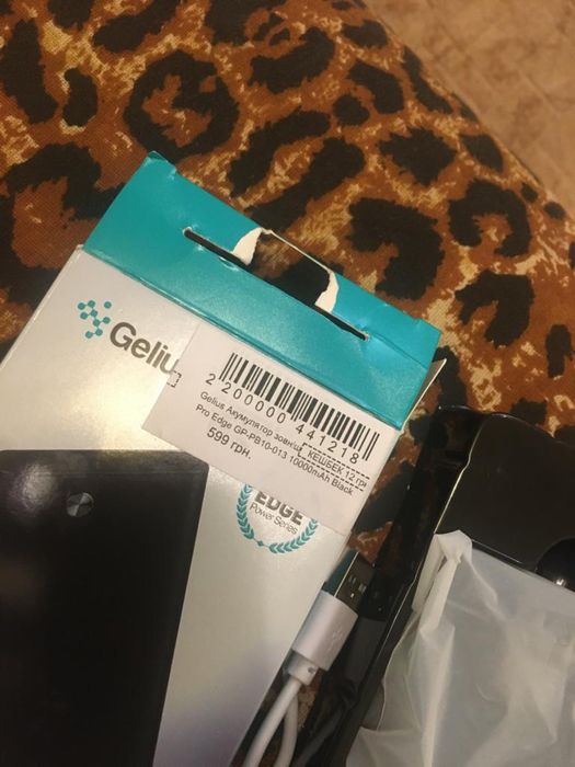Продам павербанк power bank 10000
