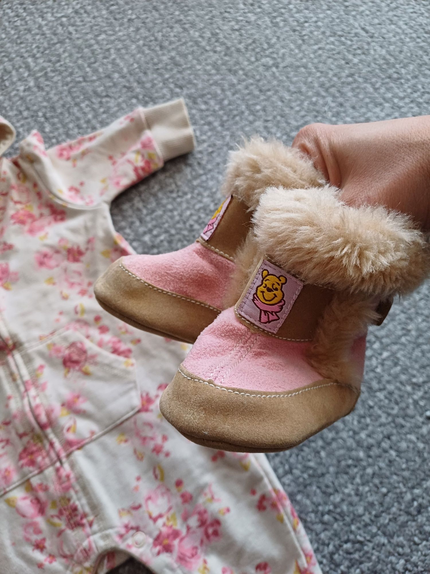 Kombinezon dres F&F 74 + rękawiczki + buty zimowe niechodki