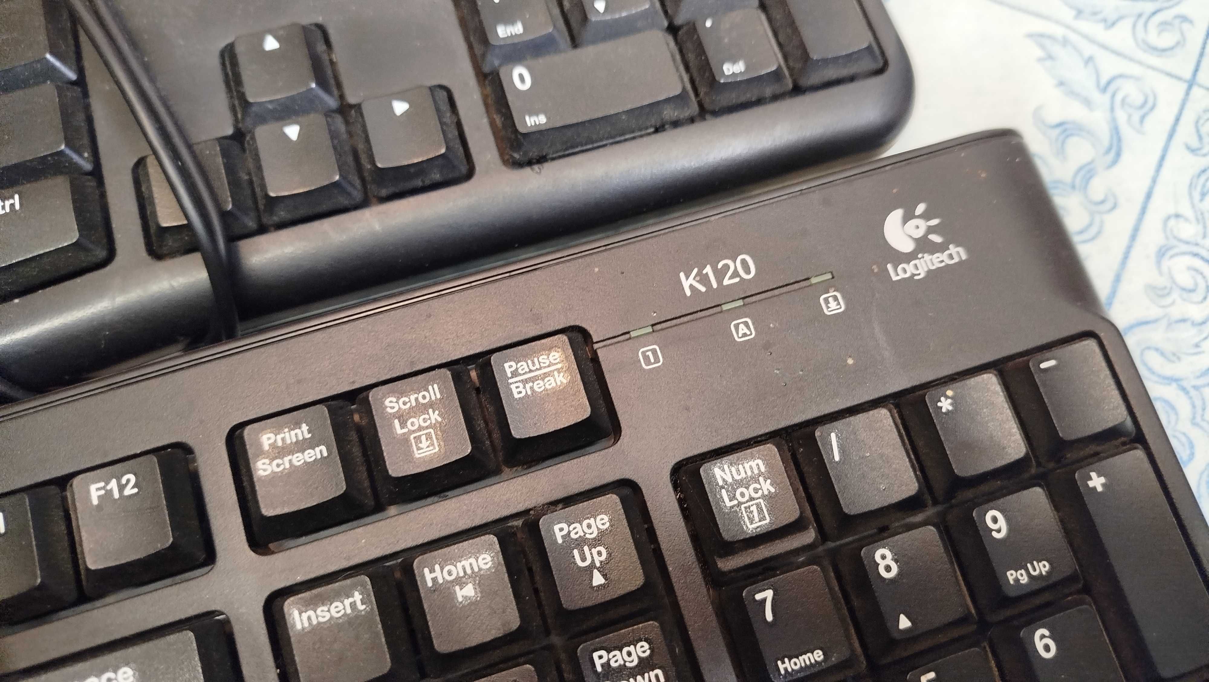 Klawiatury przewodowe – 3 sztuki, sprawne