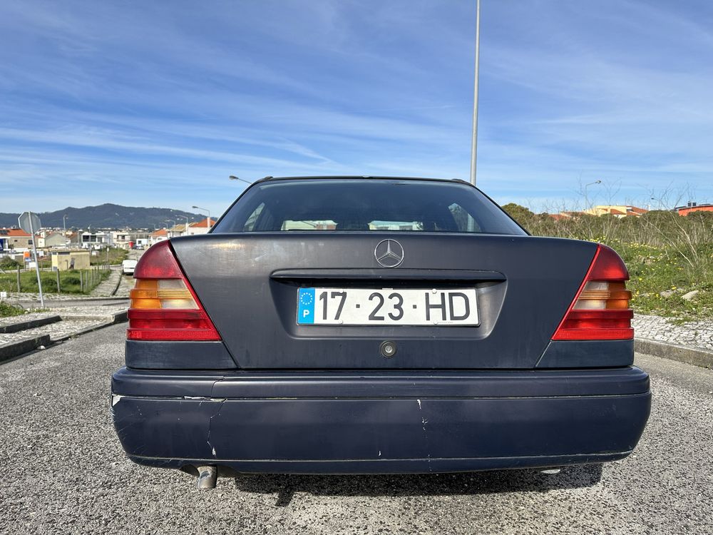 Mercedes-benz c200D