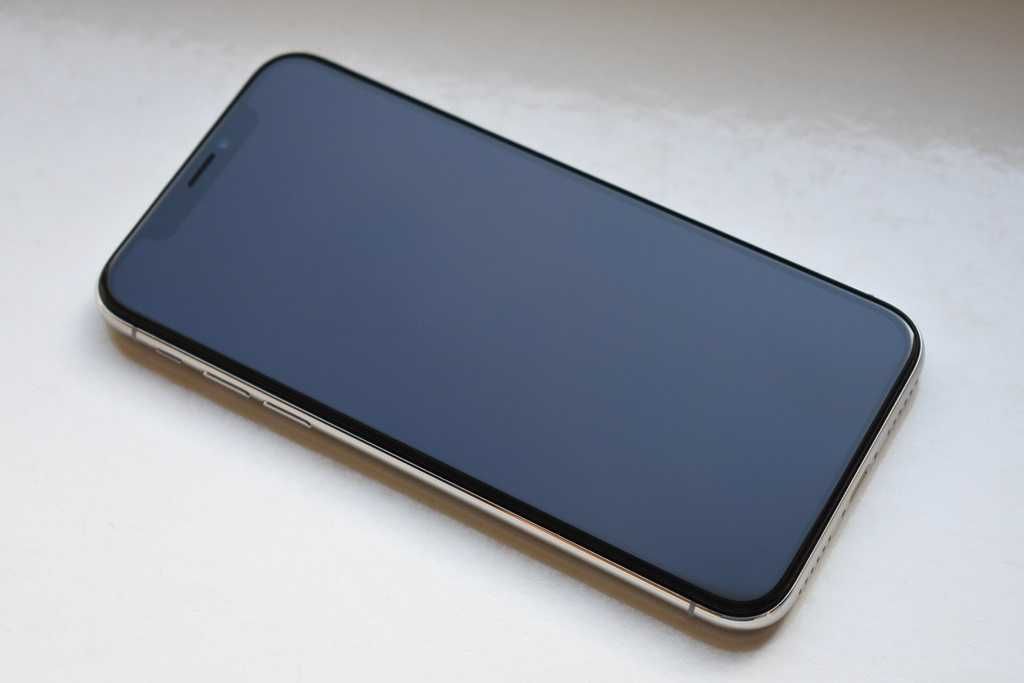 Apple iPhone X 64GB Silver Ładny Stan pro xs 11