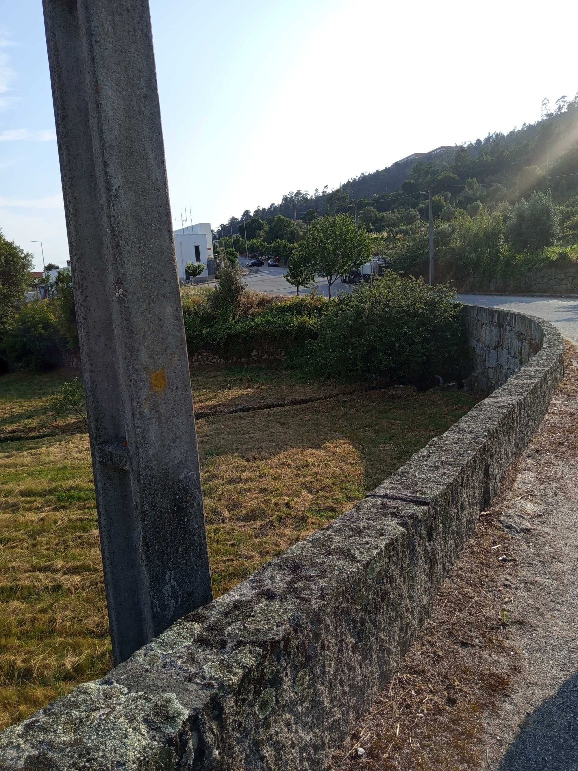 Vendo terreno em Fornos de Algodres