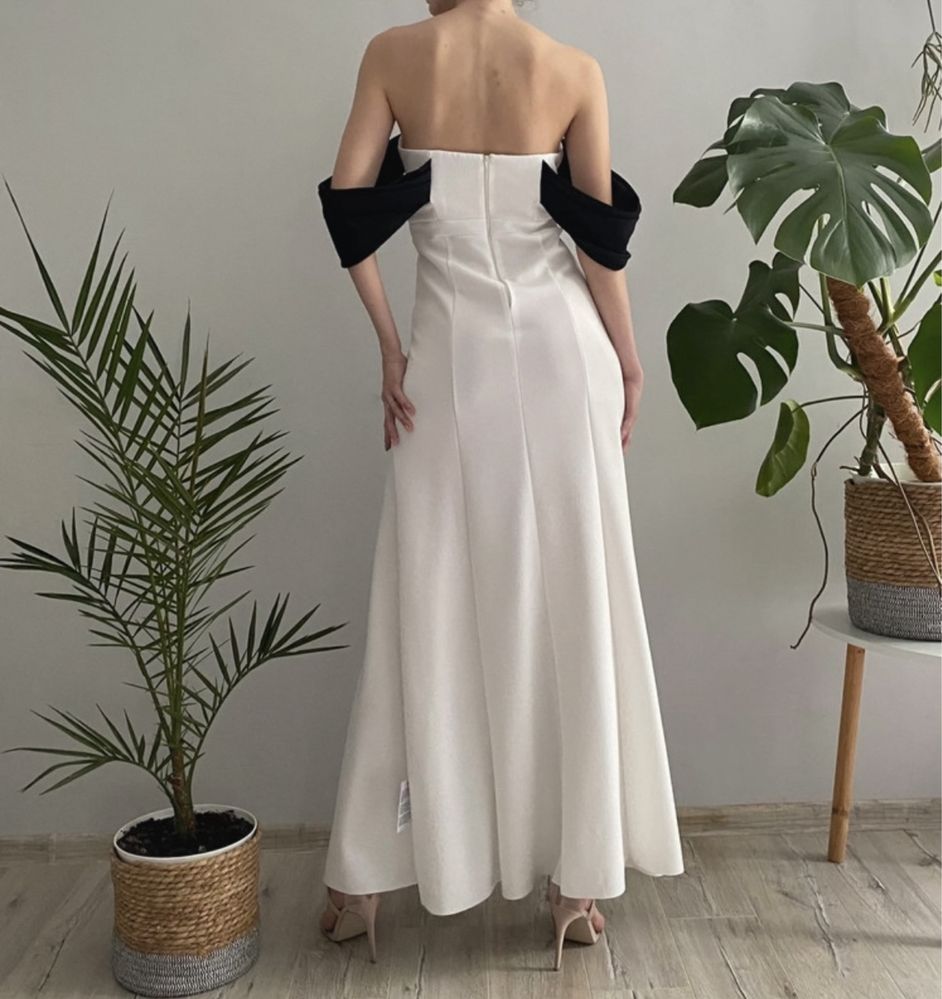 Elegancka sukienka wieczorowa maxi hiszpanka biało czarna