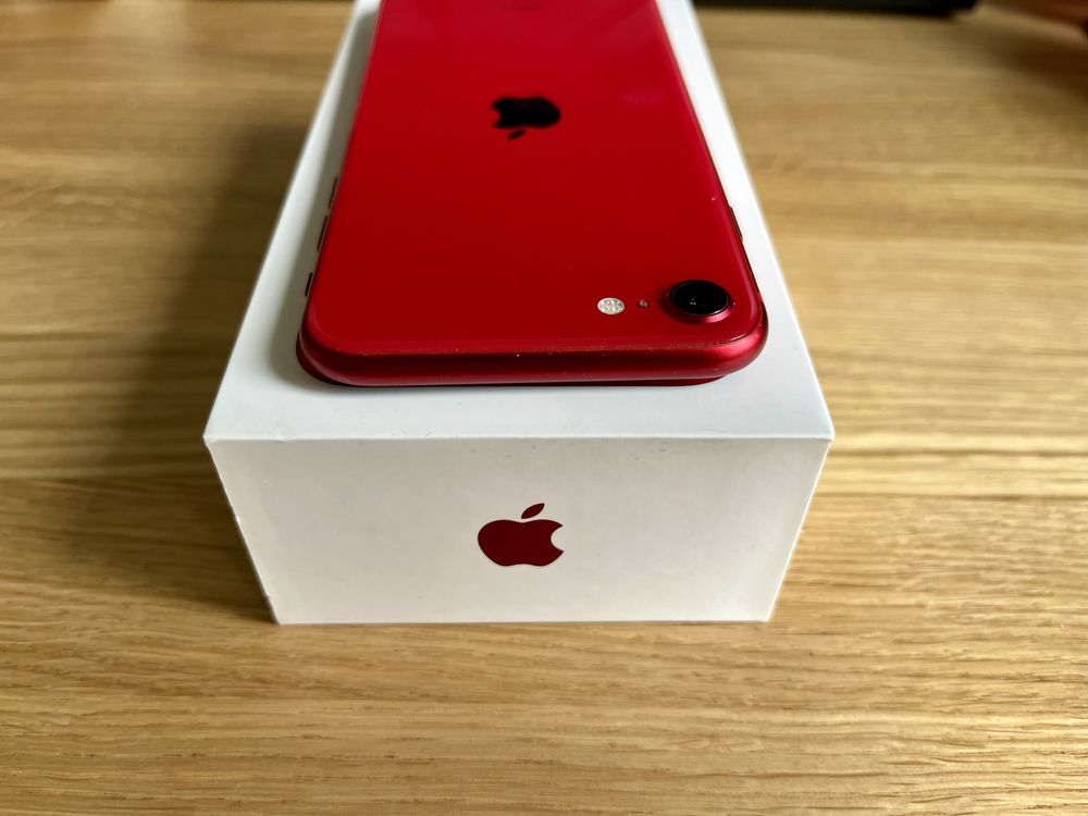 iPhone SE 2020 red czerwony 64GB nowa bateria