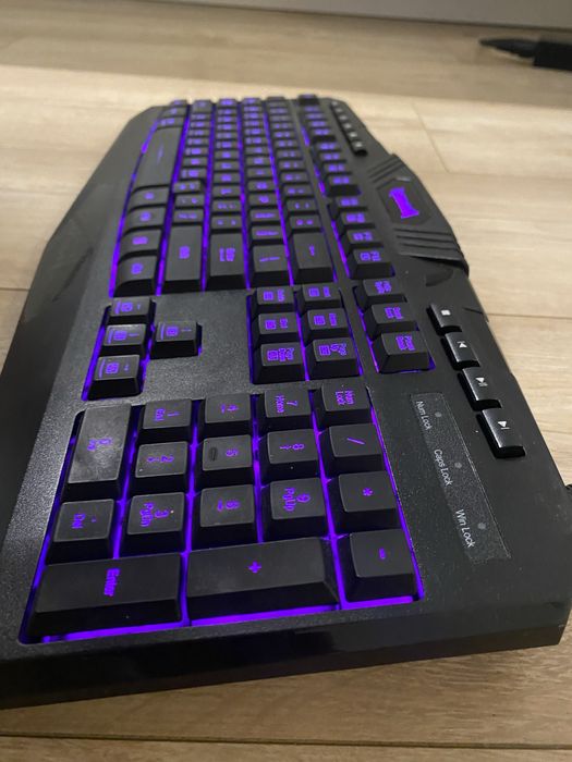 Redragon  klawiatura do gier, przewodowa podświetlana diodami LED