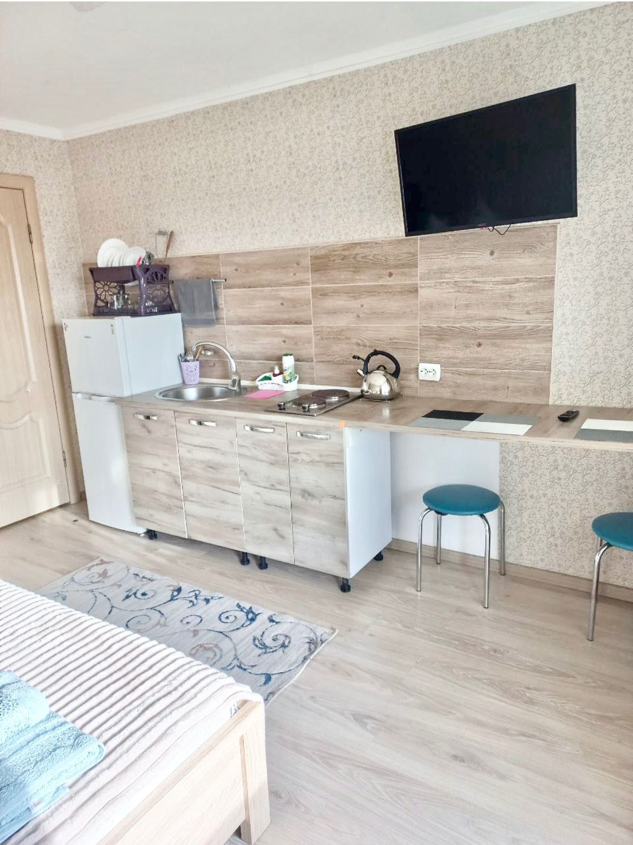 Кімнати в будинку 2-хв біля термальних комплексів по  вул. Корятовича