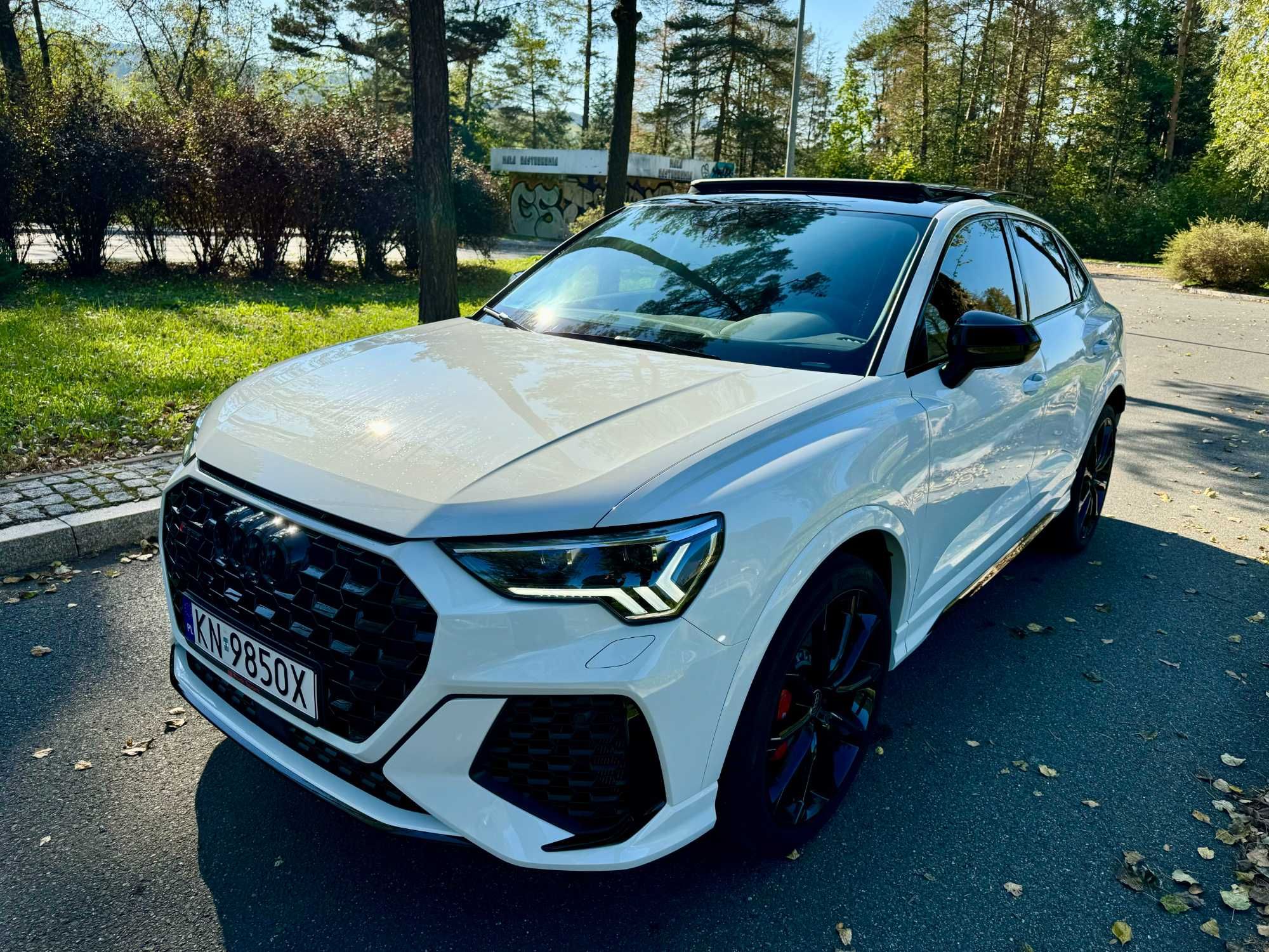 Samochód do ślubu Audi RSQ3