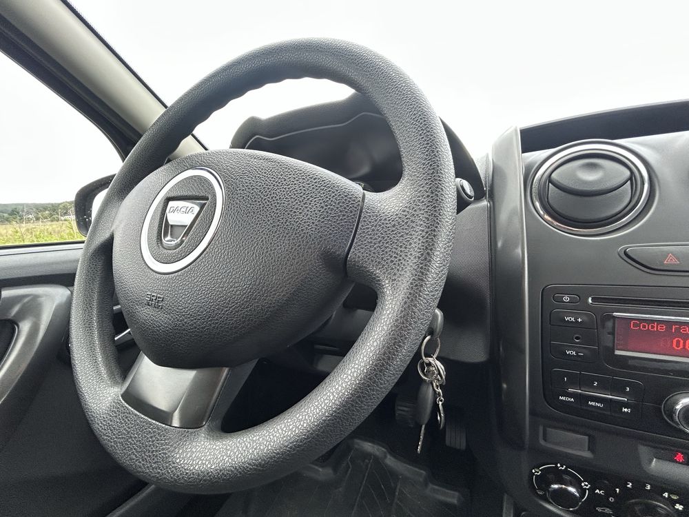 Dacia Duster idealna