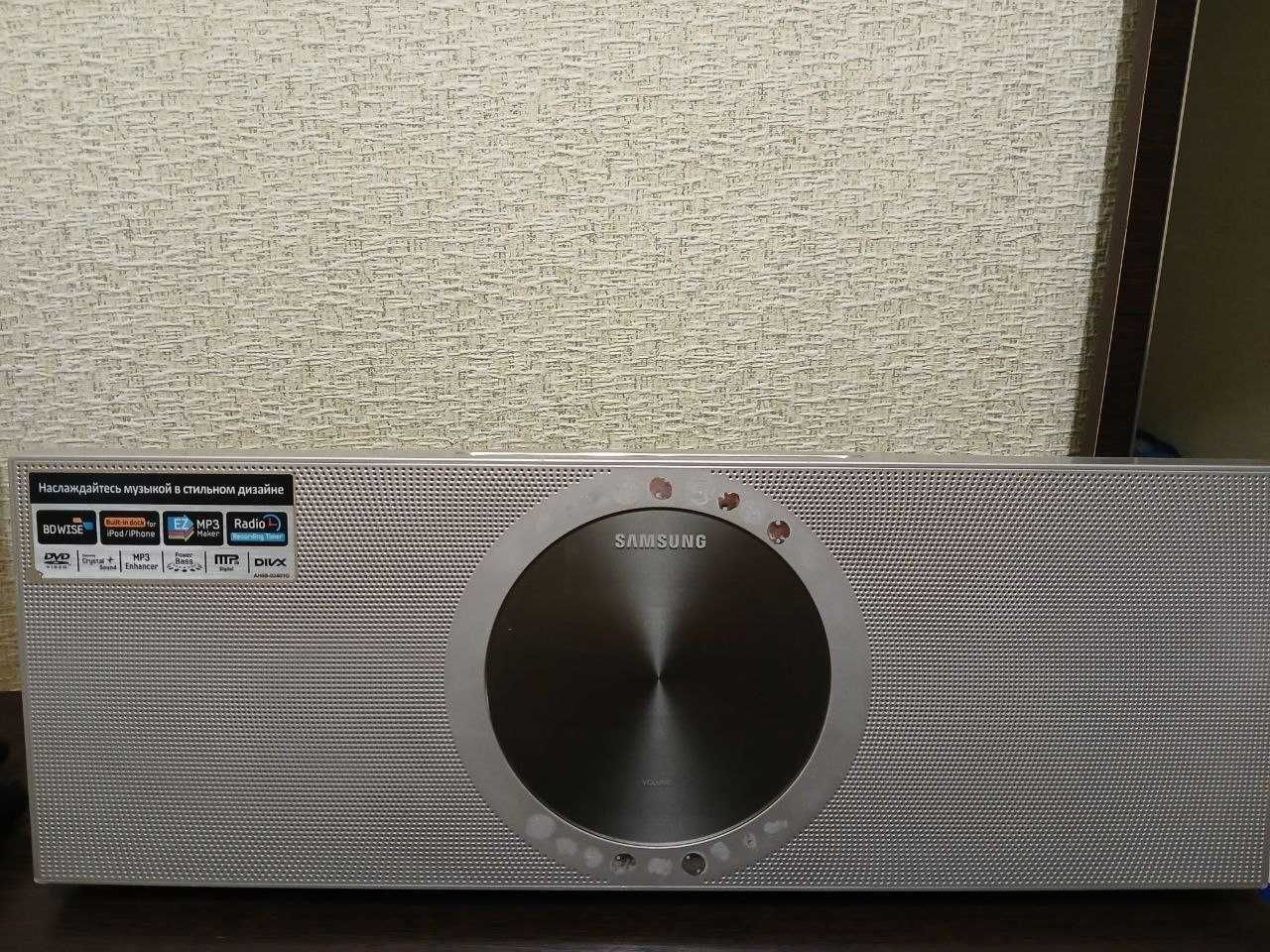 Музичний центр Samsung MM-D470D