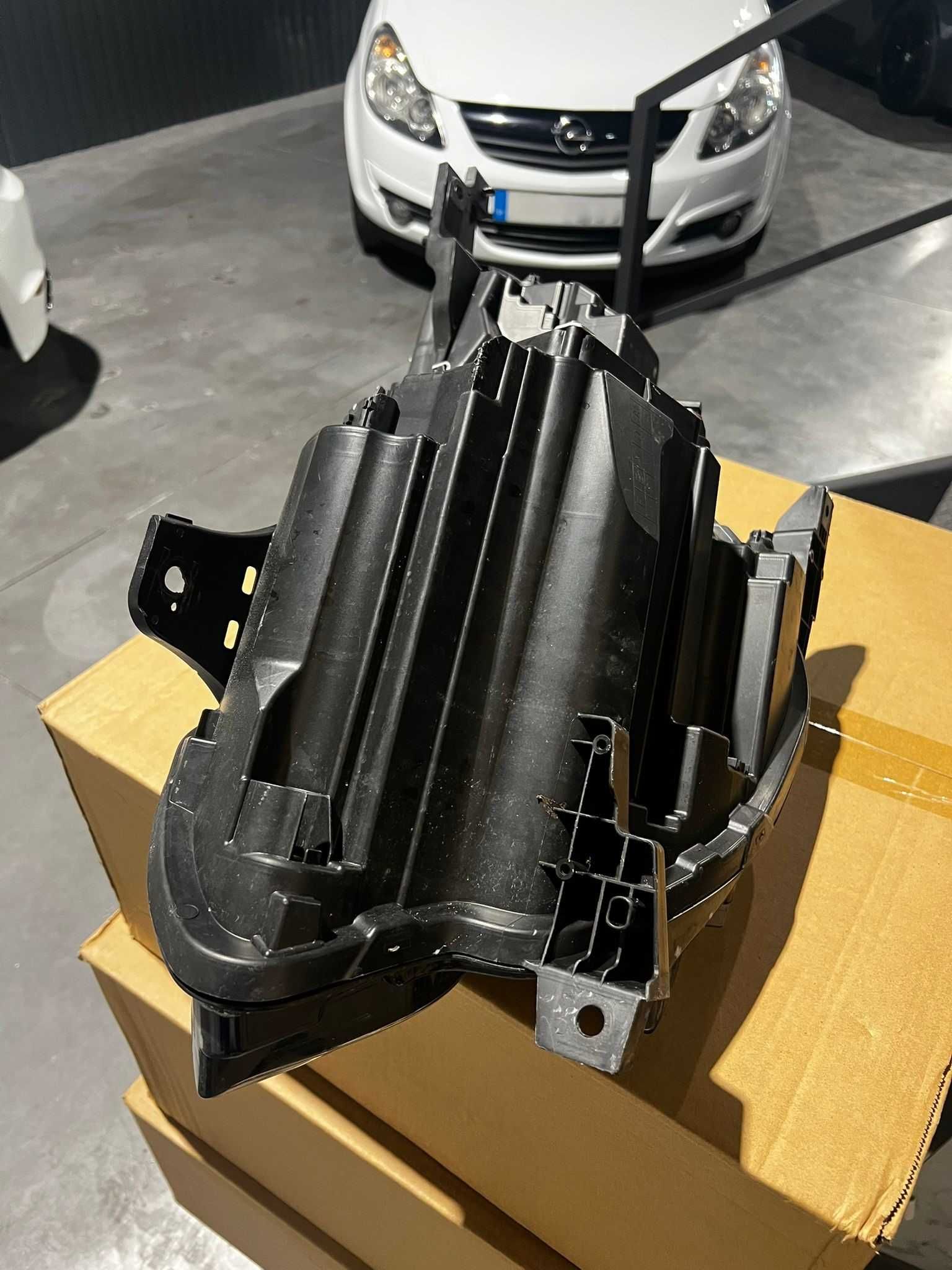 Farol/Ótica LED Renault Captur