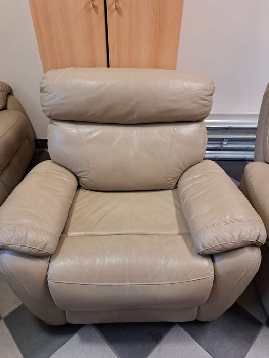 Zestaw mebli skórzanych