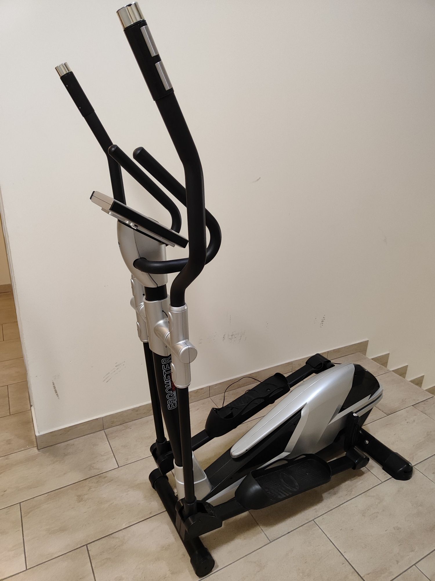Orbitrek magnetyczny Ergometer Helios 5000 stan idealny