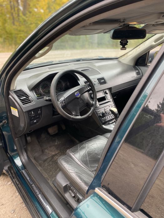 Volvo xc 90 повний привід