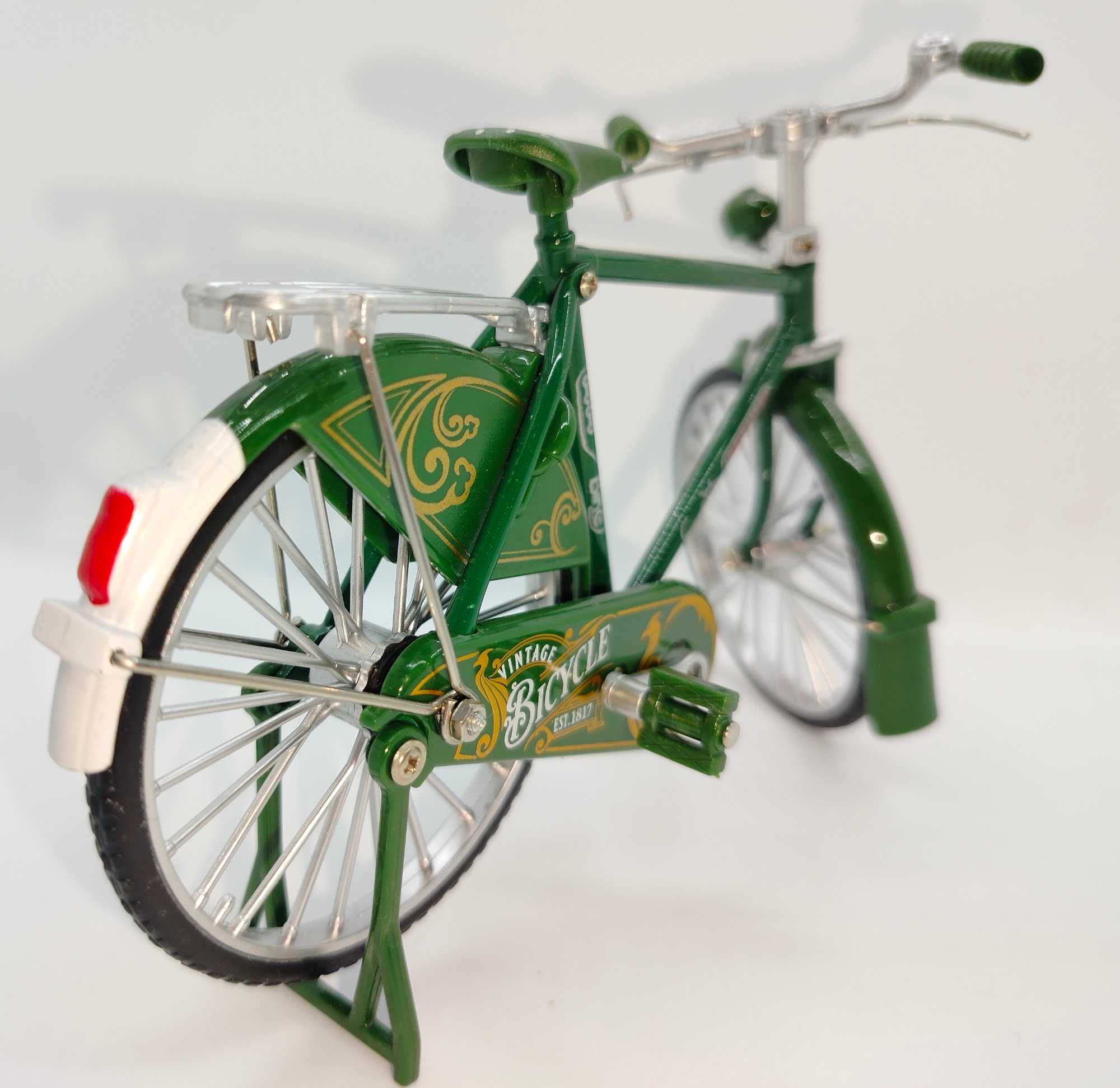 Rower Retro Męski zielony 1:10 Nowy Metalowy Model