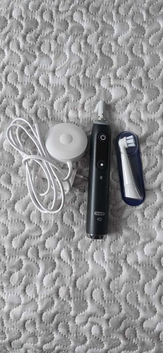 Szczoteczka Magnetyczna iO 9