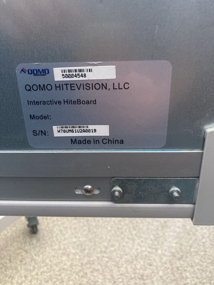 Tablica interaktywna  QOMO  hitevision