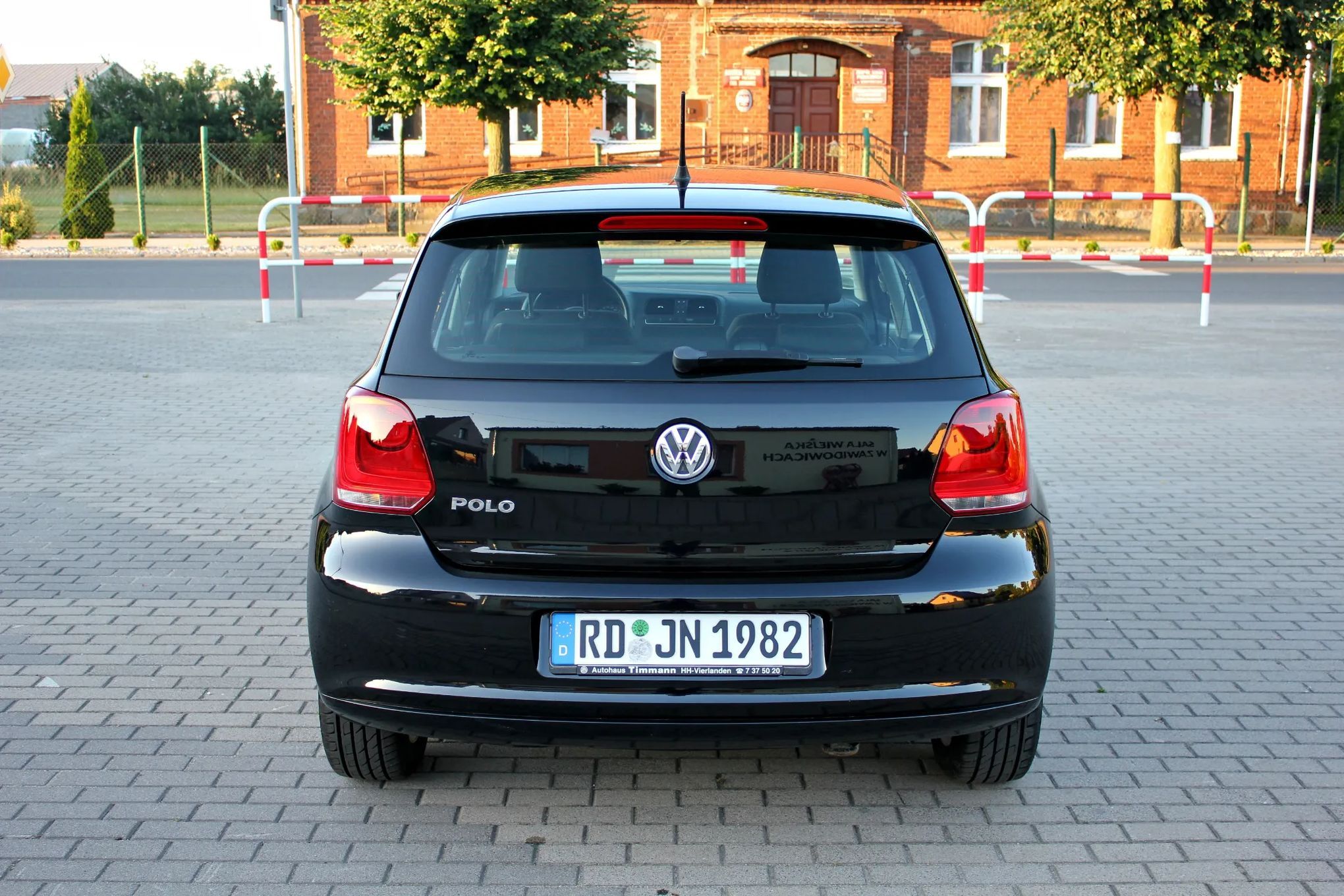 Volkswagen Polo 1.2 benzyna ** CLIMATRONIC ** ALUFELGI ** Stan BDB + ** z Niemiec **