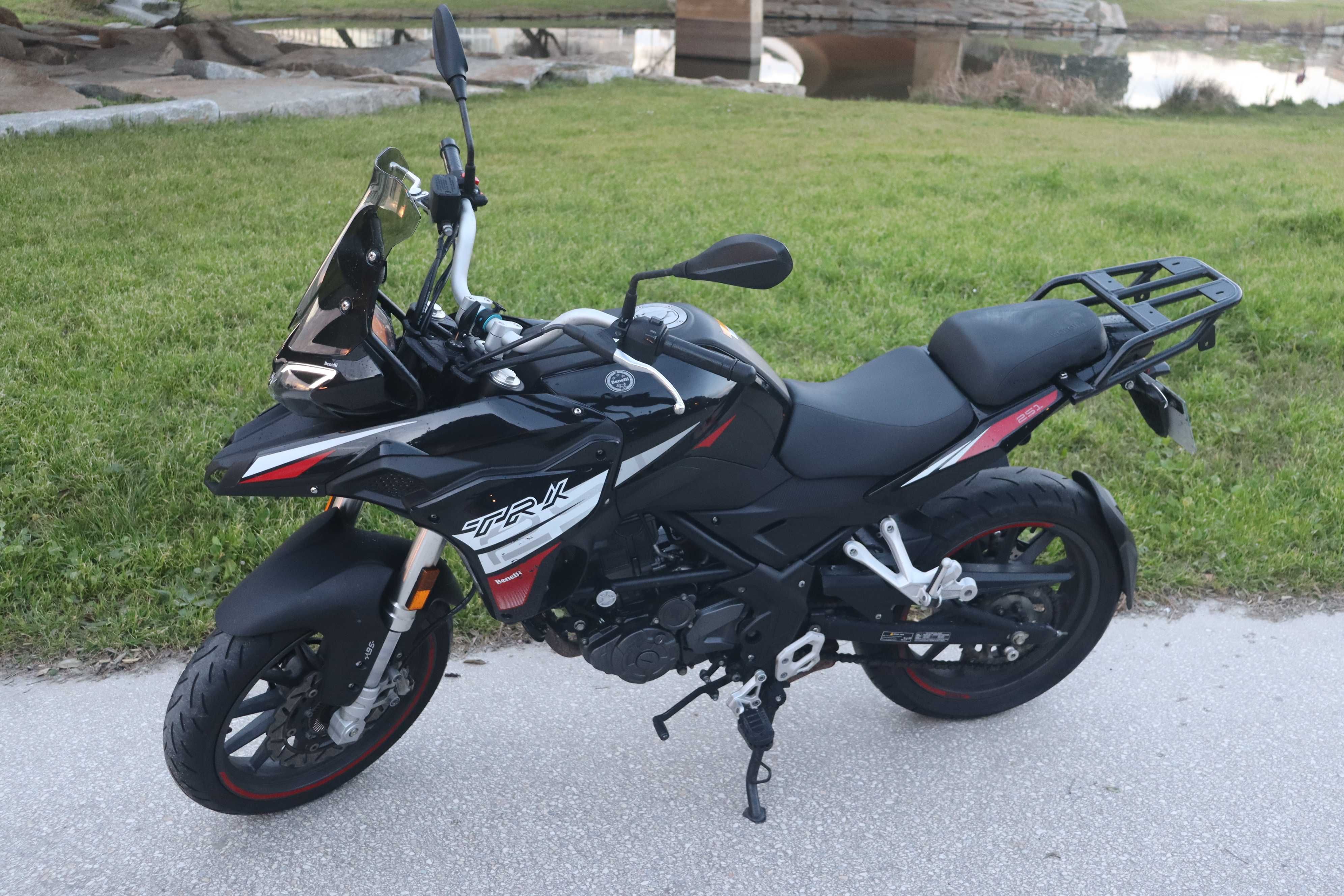 TRK 251 - Benelli - Único Dono