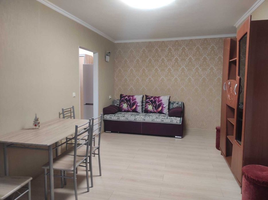 3-х кімнатна, до 7 людей, 4 поверх, всі зручності, квартира посуточно