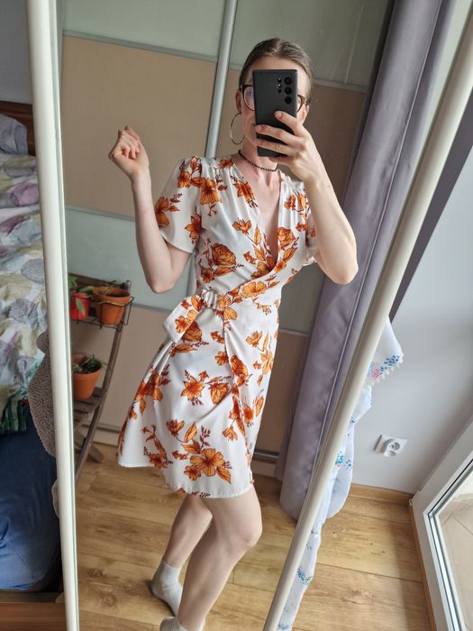 Sukienka letnia Terranova