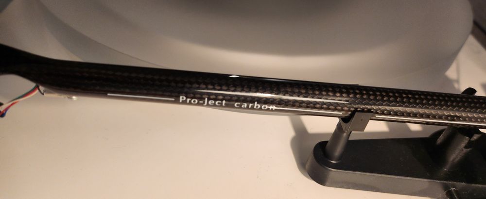 Gramofon  PRO-JECT Debut Carbon  Esprit SB
Debut Carbon Esprit SB