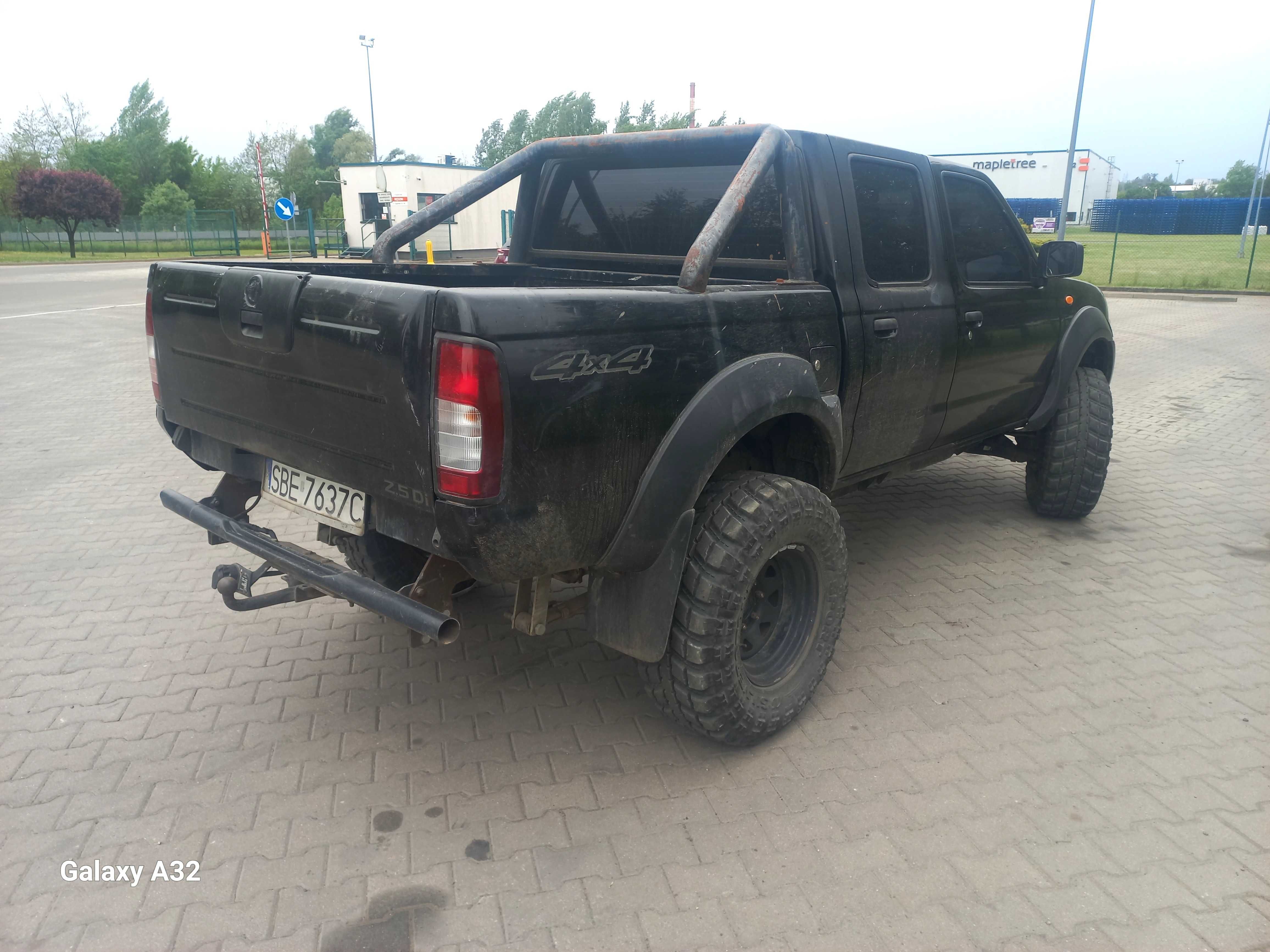 Sprzedam Nissan navara d22 pickup np300 3.2 cdi