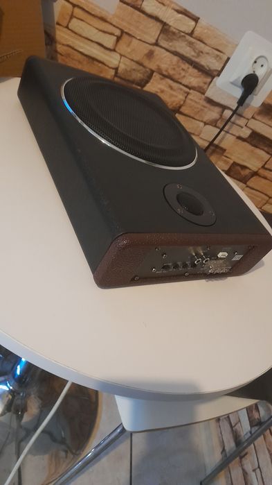 Subwoofer aktywny darmowa przesyłka mały pod siedzenie i nie tylko