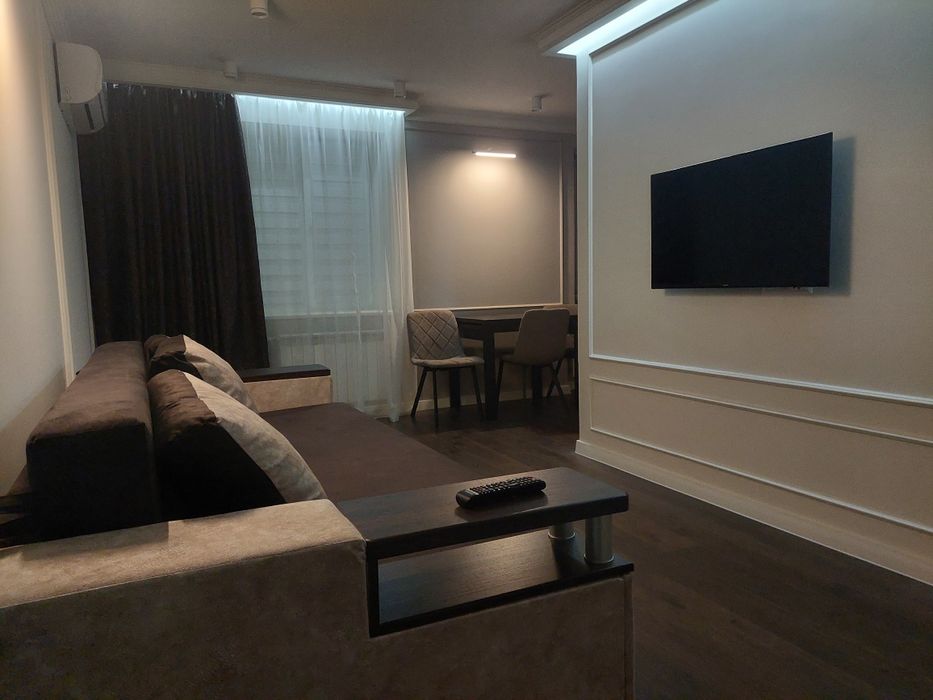 2х комнатная квартира люкс посуточно (Гагарина, центр, 6 больница)