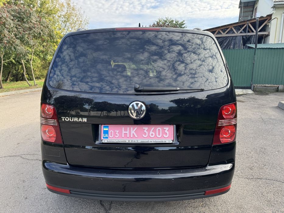 Volkswagen Touran 2009 р. 1,6mpi