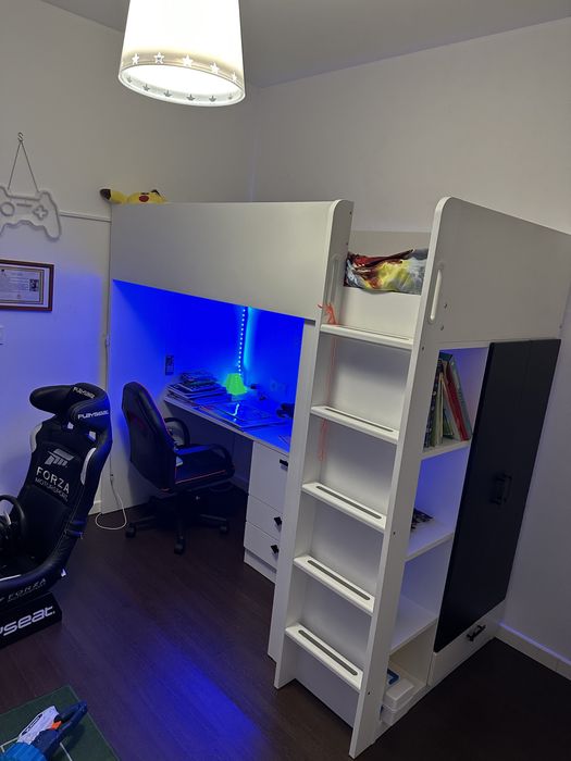 Móvel cama com secretaria