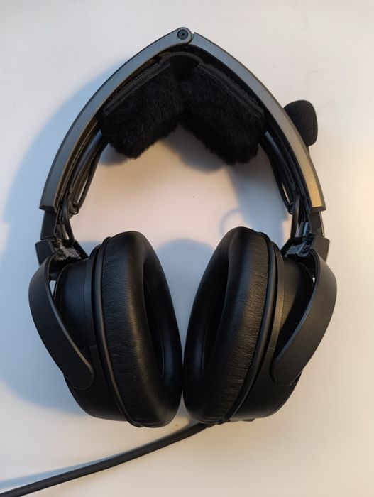 Bose A20 aviation headset