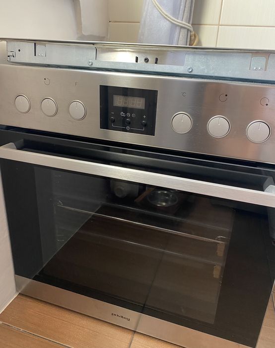 Zestaw do zabudowy piekarnik i płyta grzewcza Privileg