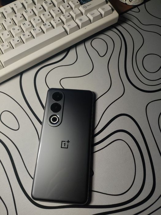 OnePlus ace 3v 12/256 china version