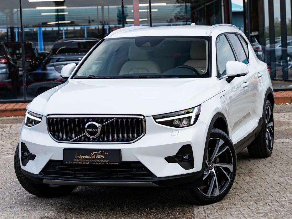 Volvo XC 40 T4*INSCRiPTiON*ACC Radar*High-BEAM LeD*BLiS*LaneAss*Kamera*EL.HaK*MaX+