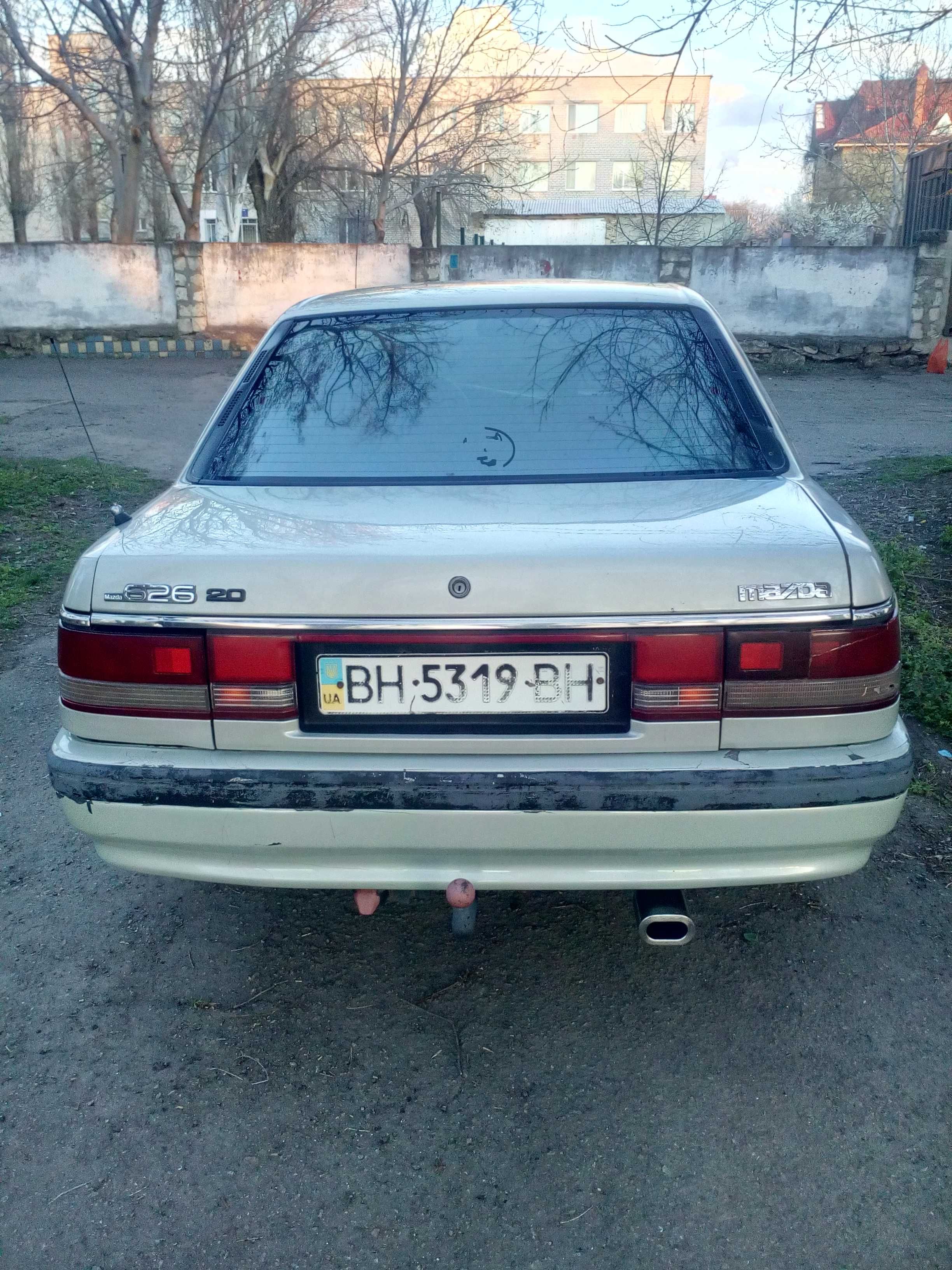 Mazda 626 GD (седан)