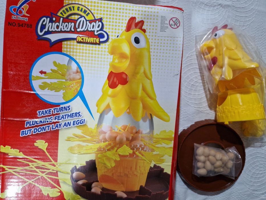 Jogo dos ovos da galinha.  Novo