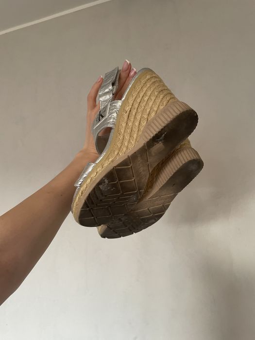 Koturny Calvin Klein jeans 37 srebrne