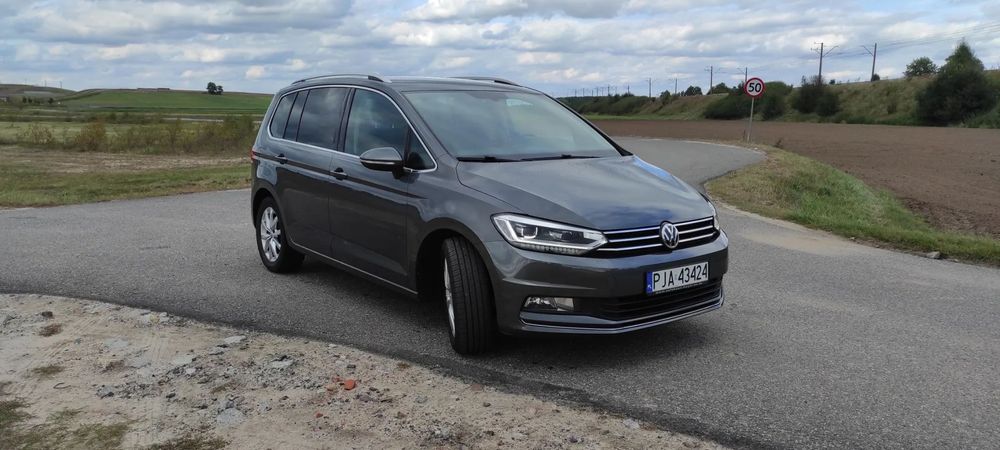 Volkswagen Touran VW Touran 2017 2.0 TDI 7 miejsc Highline